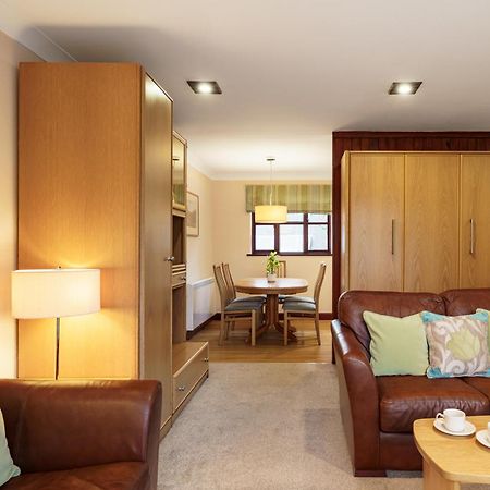 2 Bedroom Lake District Cottage At Windermere Marina Village Bowness-on-Windermere Exterior foto